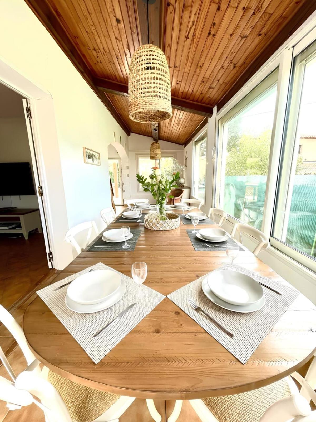 VILLA CONSTANCE - Swimming pool & Parking - sleeps 8 Six-Fours-les-Plages Bagian luar foto